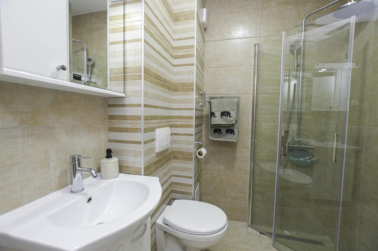 Apartment Plaza Kladovo Bagian luar foto