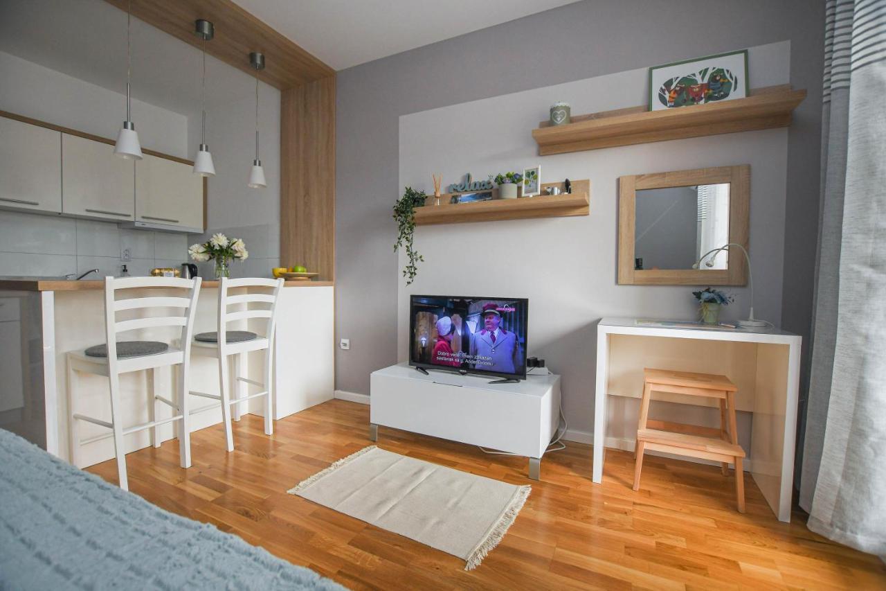 Apartment Plaza Kladovo Bagian luar foto